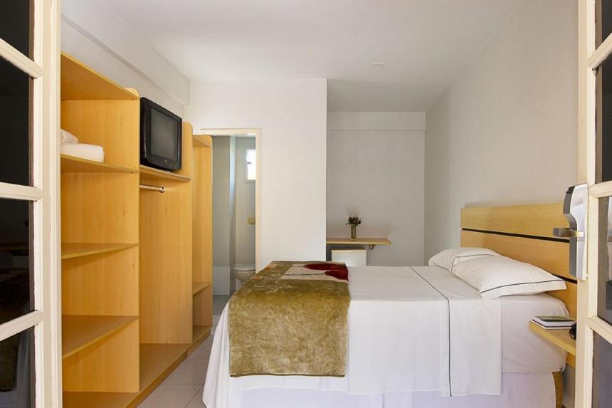 Hotel Da Lea Guarapari Buitenkant foto
