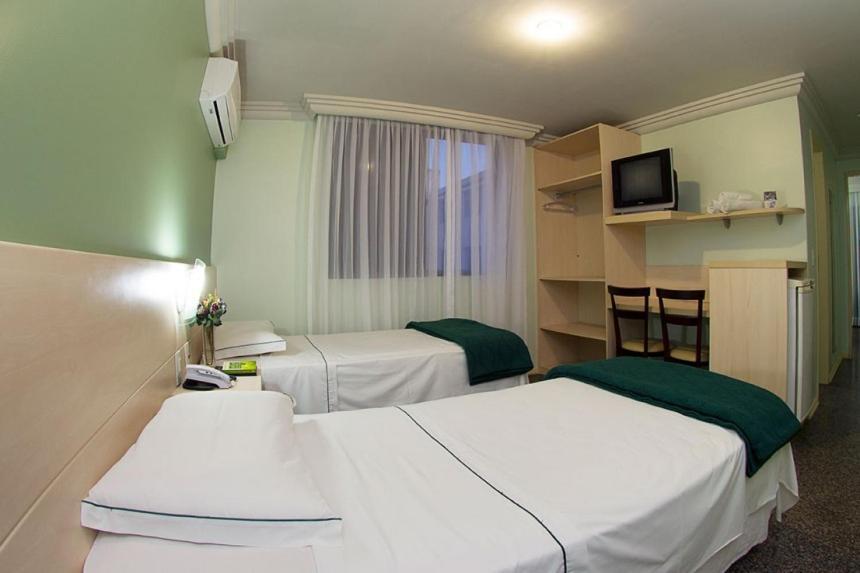 Hotel Da Lea Guarapari Buitenkant foto